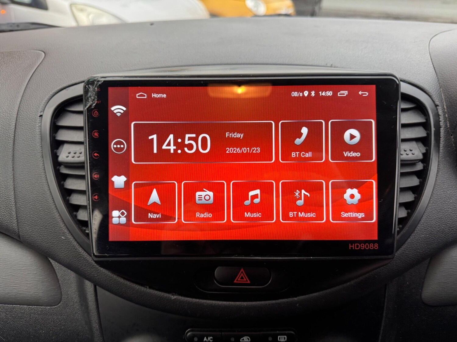 Used Hyundai i10 for sale - 77351932: Photo 51