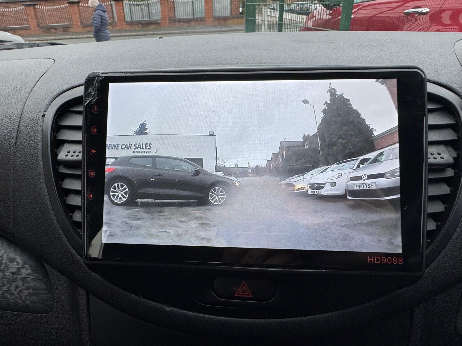 Used Hyundai i10 for sale - 77351932: Photo 54