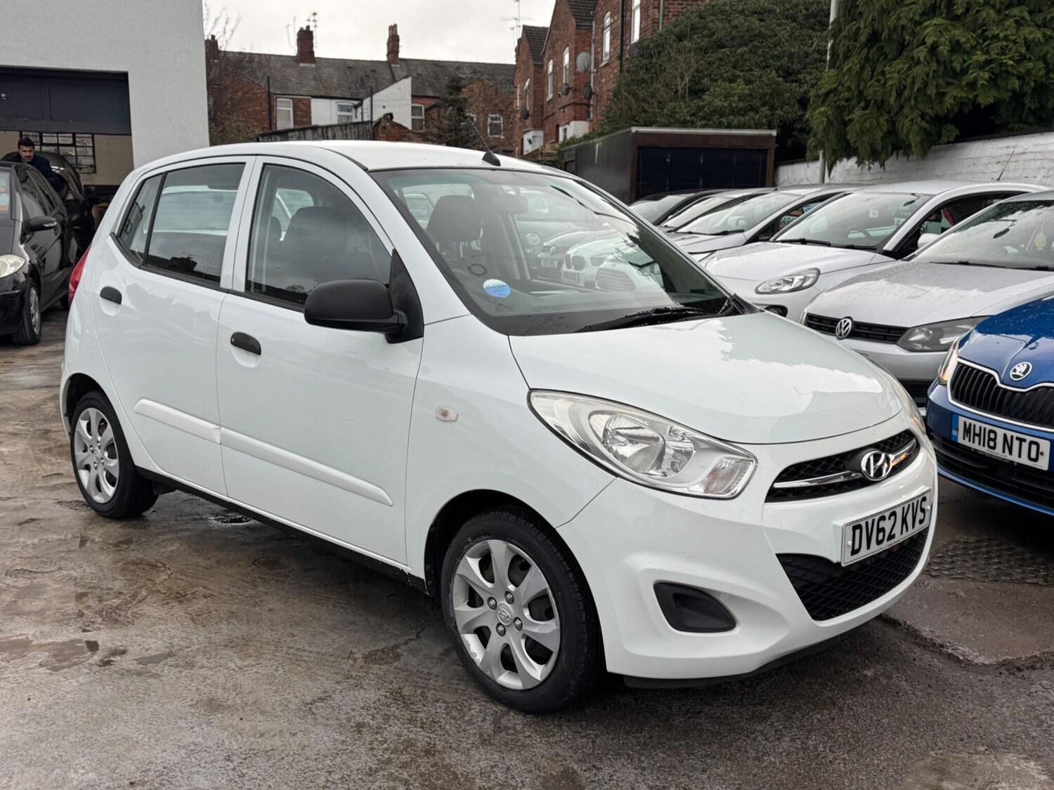 Used Hyundai i10 for sale - 77351932: Photo 6