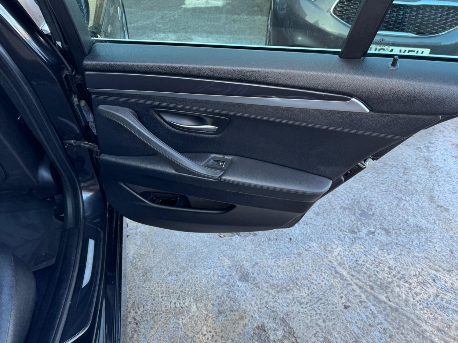 Used BMW 5 Series 2012 for sale - 77351795: Photo 29