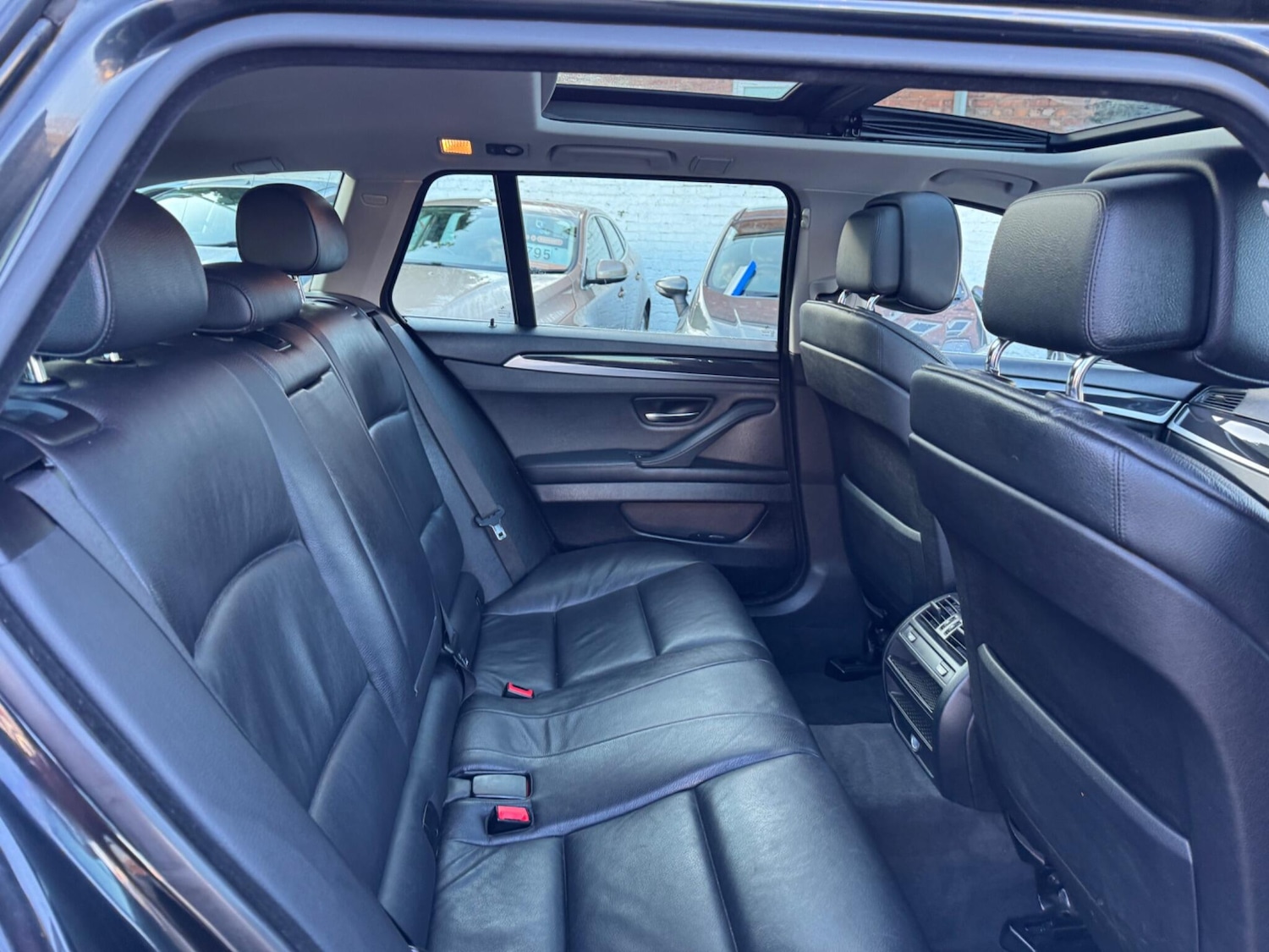 Used BMW 5 Series 2012 for sale - 77351795: Photo 33