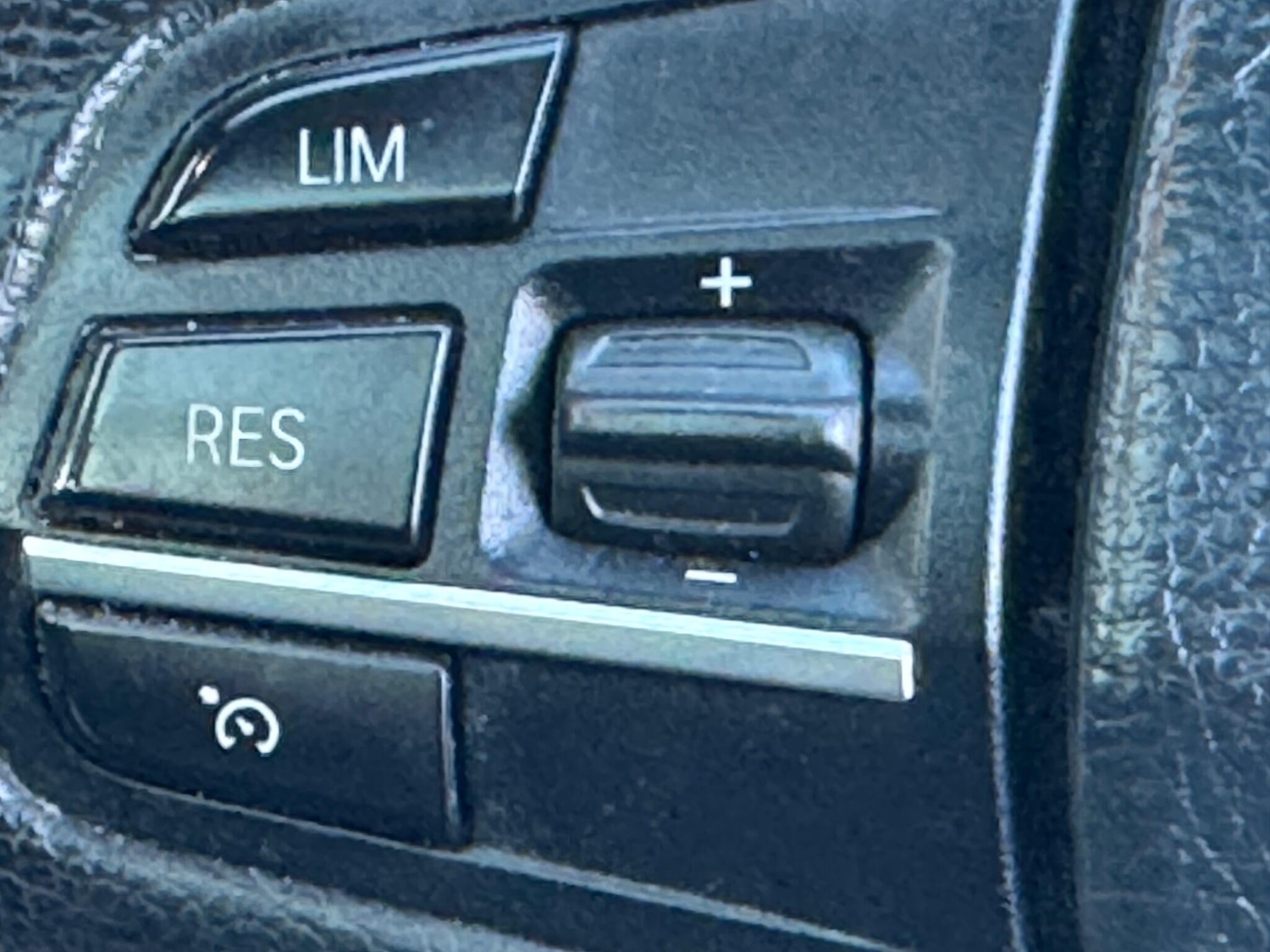 Used BMW 5 Series 2012 for sale - 77351795: Photo 37