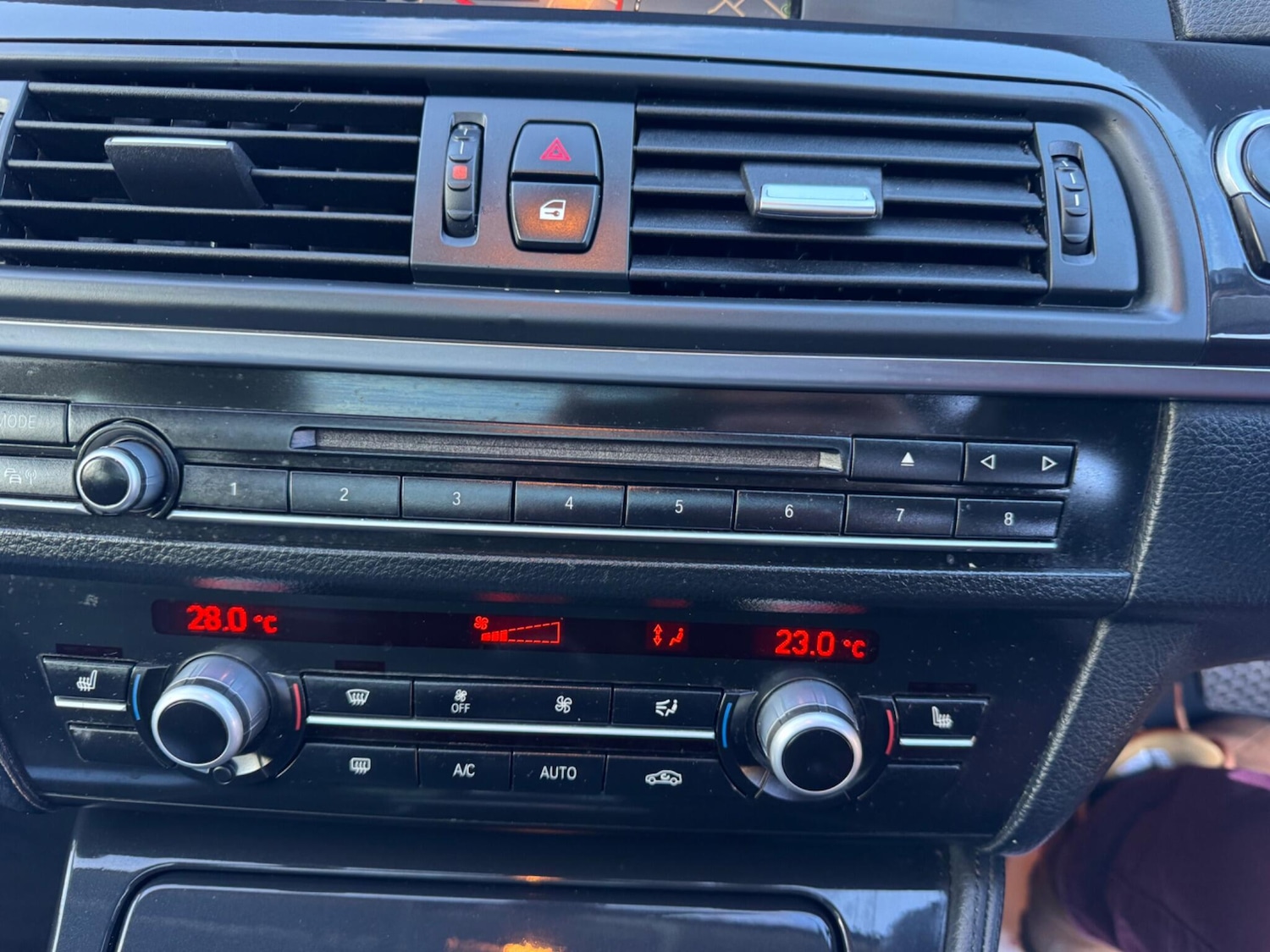 Used BMW 5 Series 2012 for sale - 77351795: Photo 42