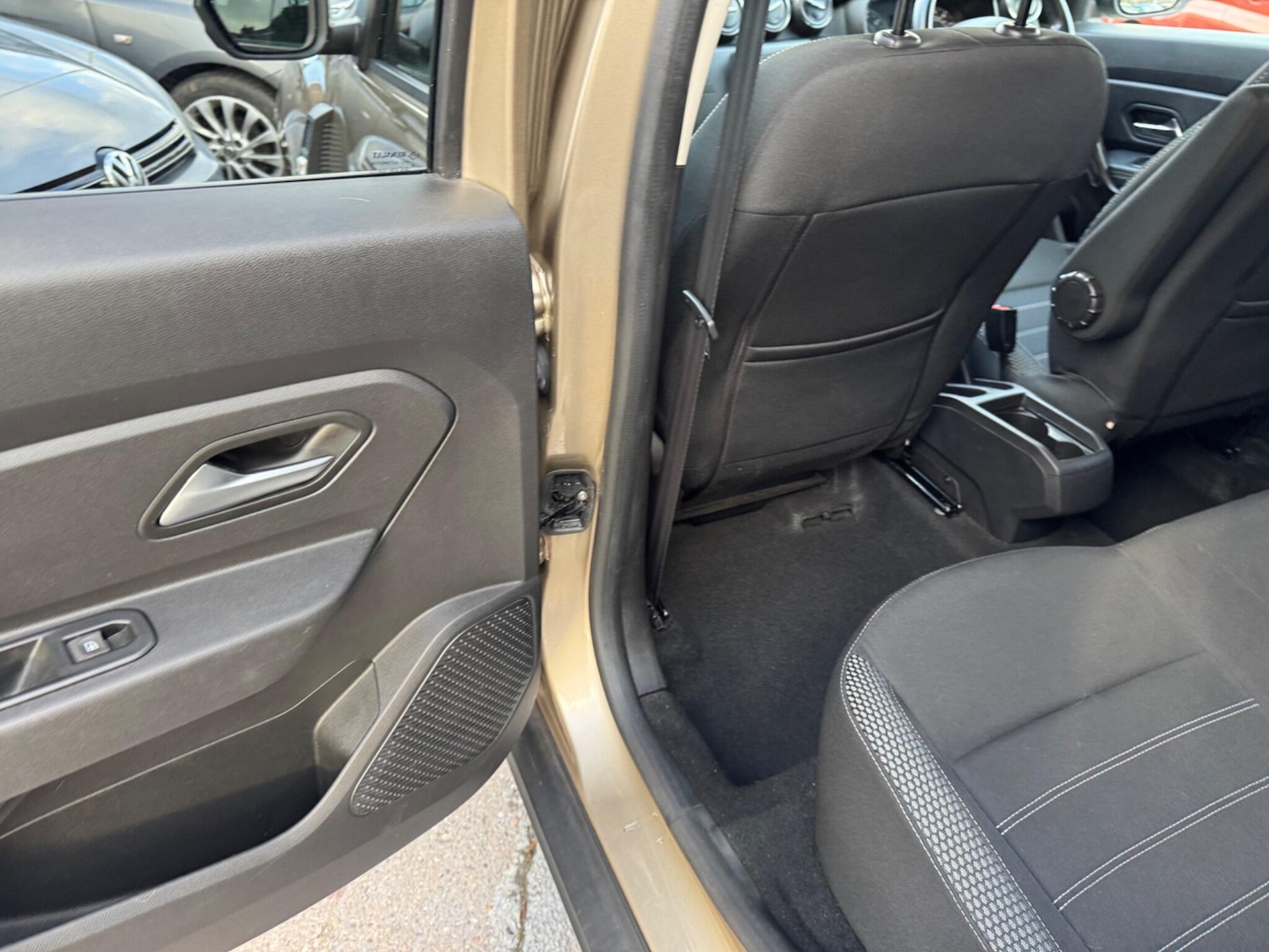 Used Dacia Duster 2020 for sale - 77351764: Photo 27