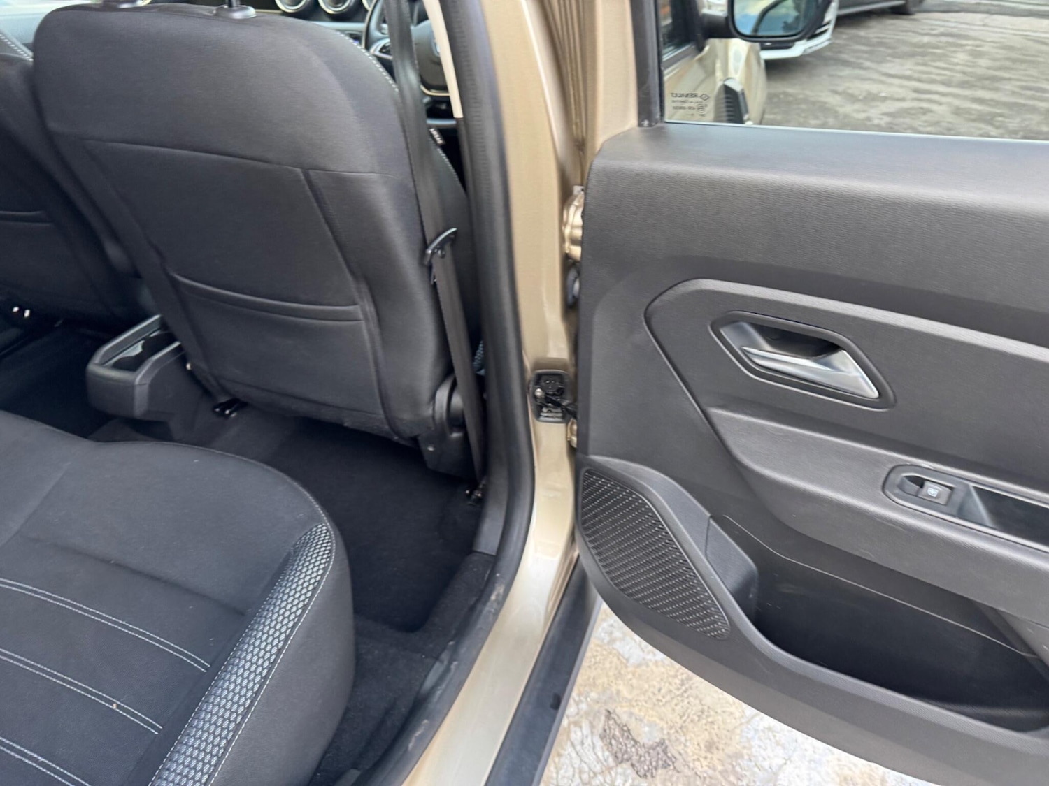 Used Dacia Duster 2020 for sale - 77351764: Photo 33