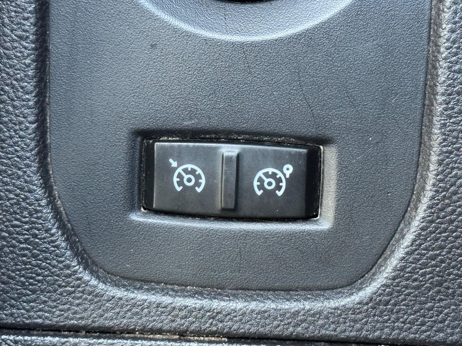 Used Dacia Duster 2020 for sale - 77351764: Photo 41