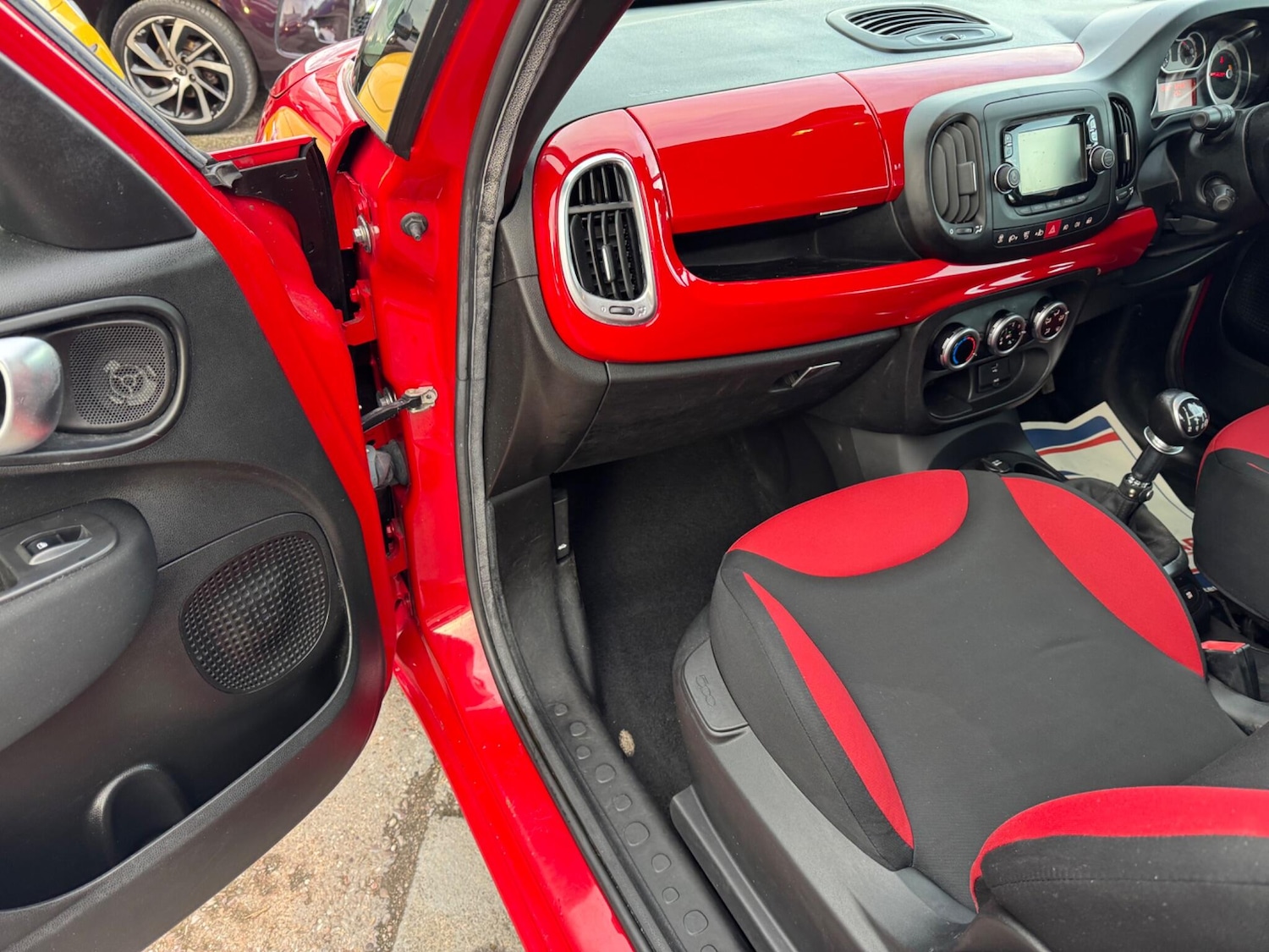 Used Fiat 500L 2013 for sale - 77351485: Photo 26