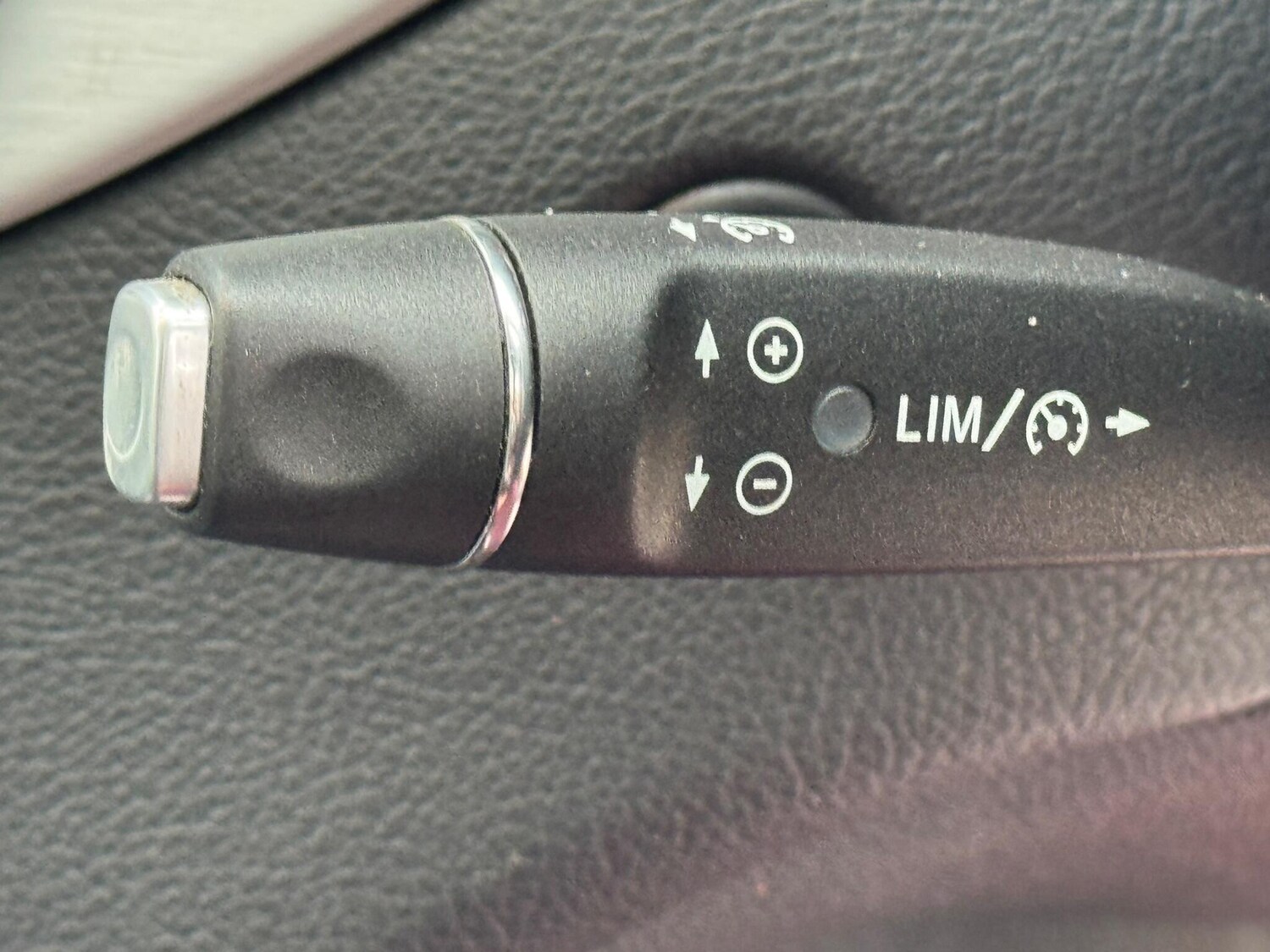 Used Mercedes-Benz GLA 2018 for sale - 77351650: Photo 51