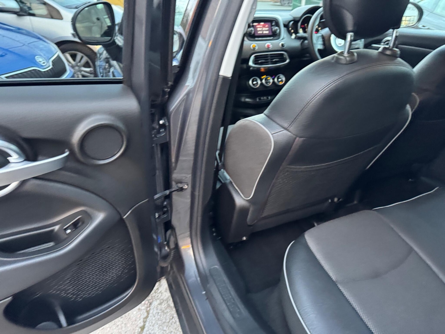 Used Fiat 500X 2016 for sale - 77352099: Photo 32