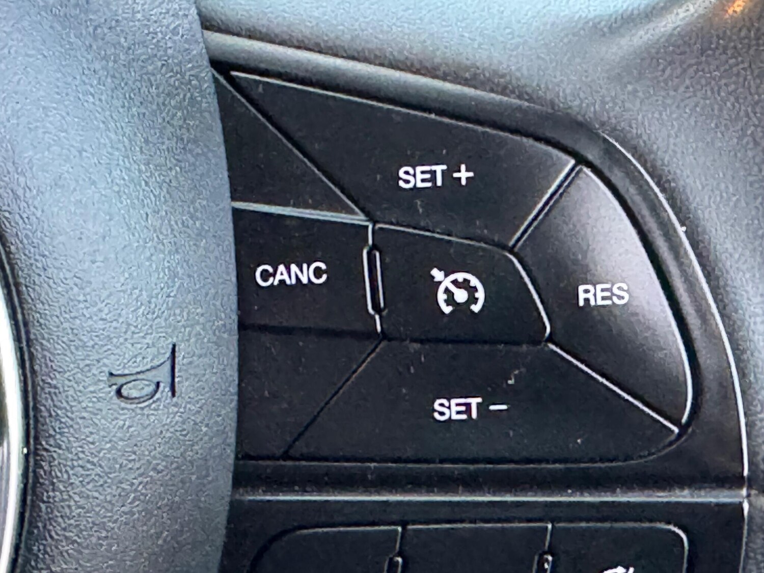 Used Fiat 500X 2016 for sale - 77352099: Photo 42