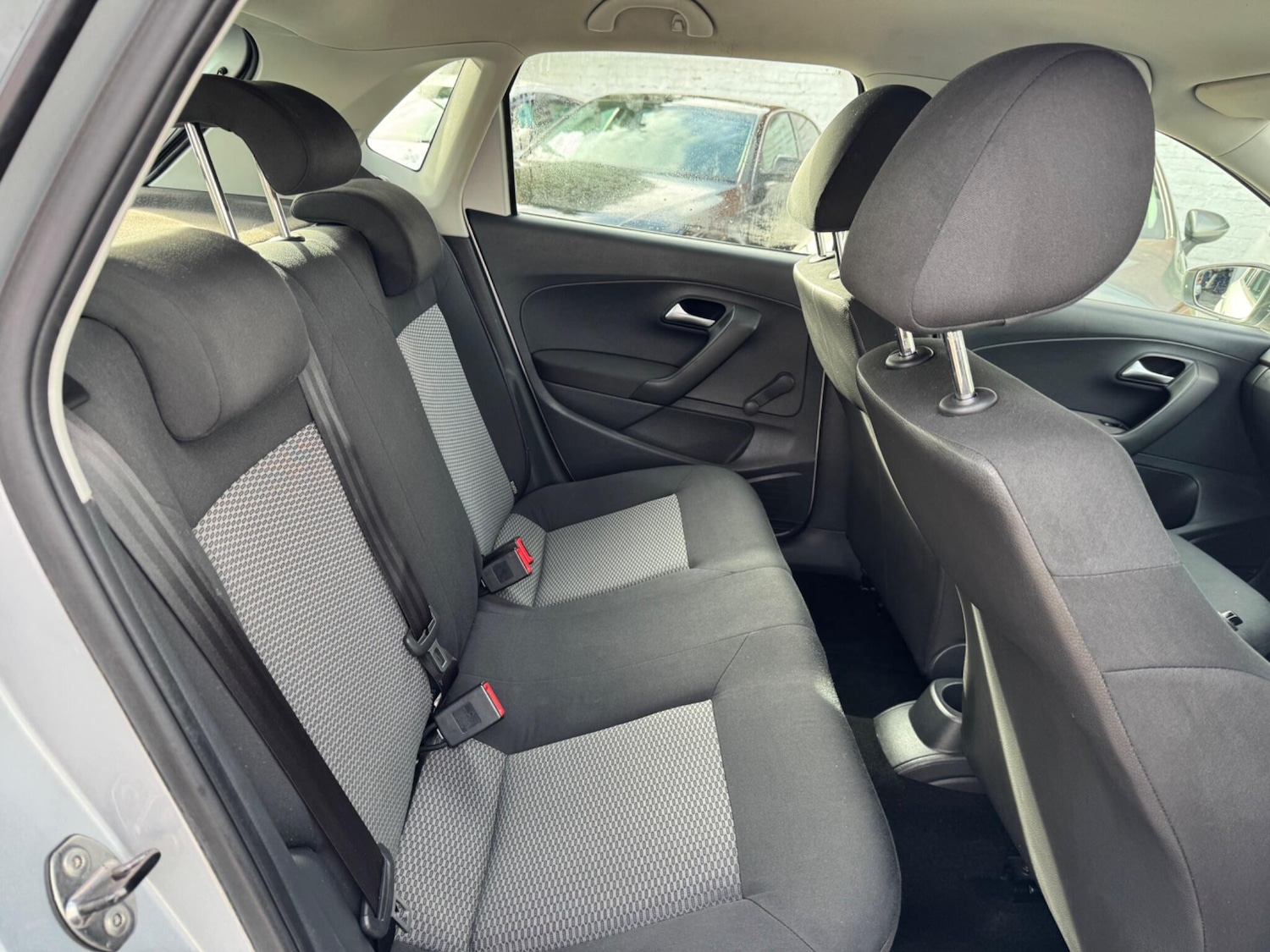 Used Volkswagen Polo 2013 for sale - 77633611: Photo 16