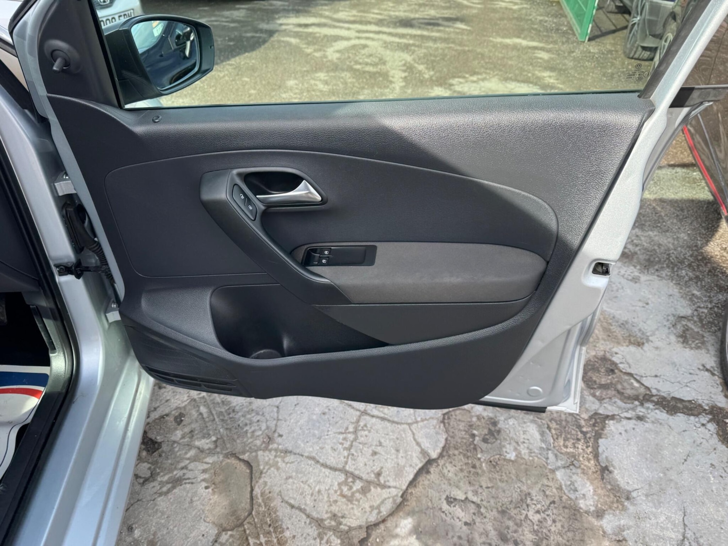 Used Volkswagen Polo 2013 for sale - 77633611: Photo 17