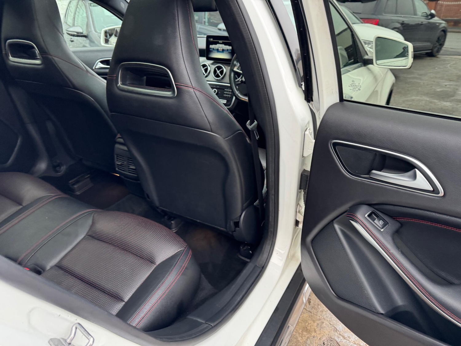 Used Mercedes-Benz GLA 2018 for sale - 77564953: Photo 39