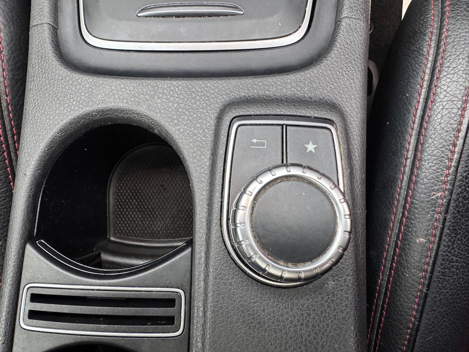 Used Mercedes-Benz GLA 2018 for sale - 77564953: Photo 56