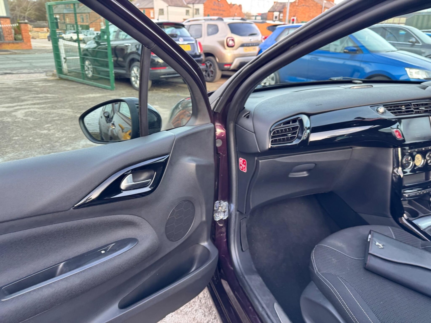 Used DS Automobiles DS 3 2015 for sale - 77351455: Photo 20