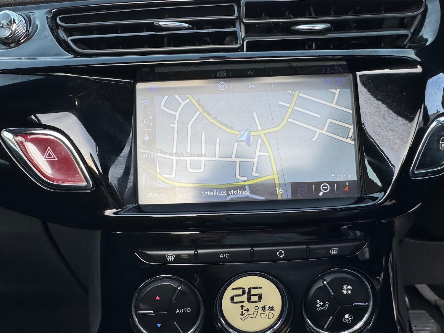 Used DS Automobiles DS 3 2015 for sale - 77351455: Photo 4