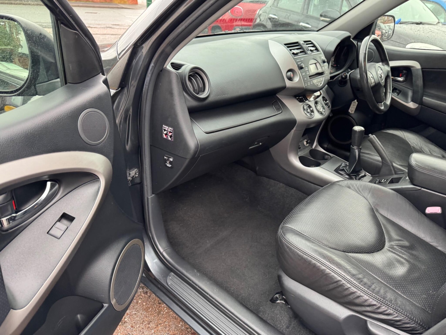 Used Toyota RAV4 2007 for sale - 77351933: Photo 2