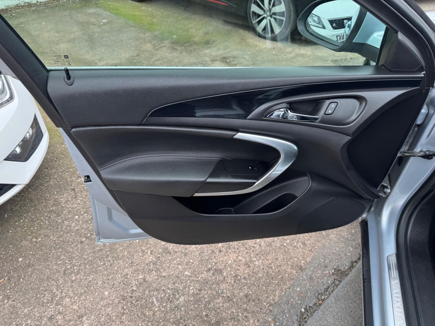 Used Vauxhall Insignia 2013 for sale - 77376712: Photo 25