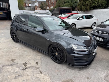 Used Volkswagen Golf 2016 for sale - 77970282: Photo