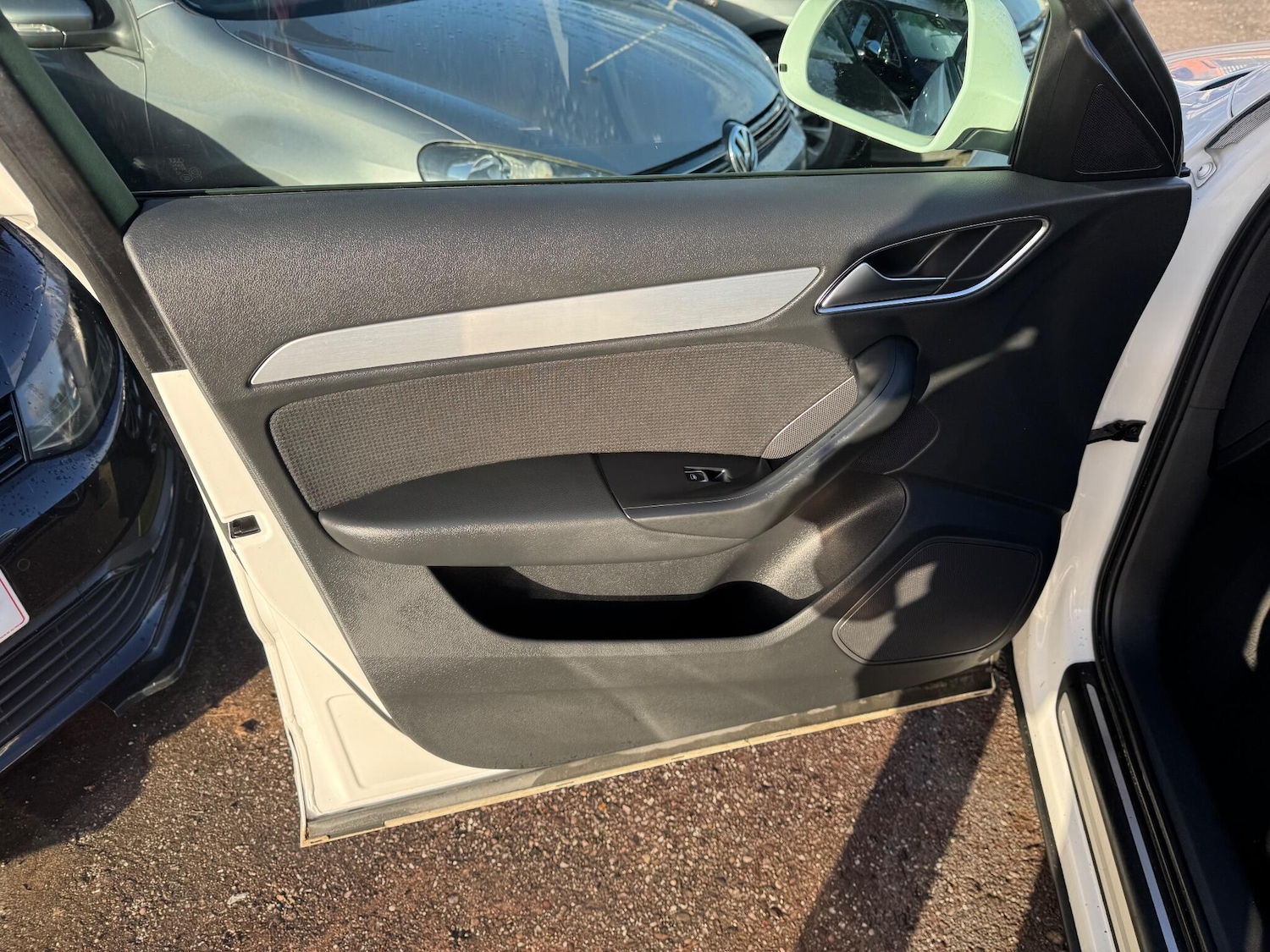 Used Audi Q3 2016 for sale - 77351997: Photo 27