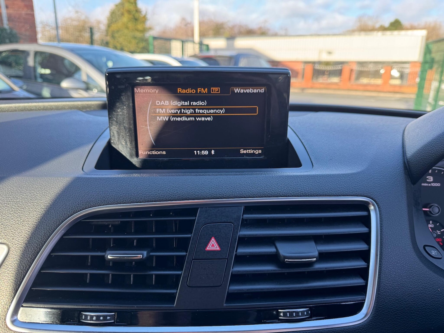 Used Audi Q3 2016 for sale - 77351997: Photo 50