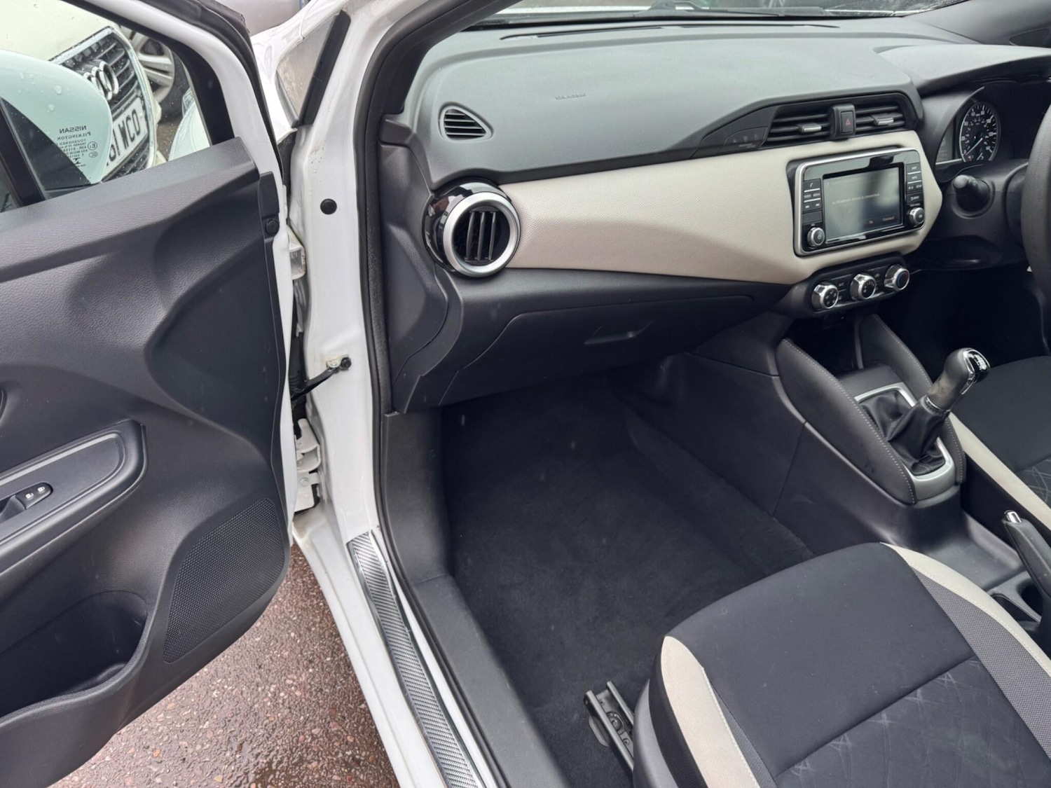 Used Nissan Micra 2017 for sale - 77705513: Photo 29