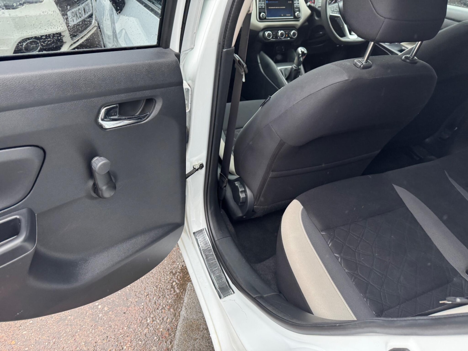 Used Nissan Micra 2017 for sale - 77705513: Photo 32