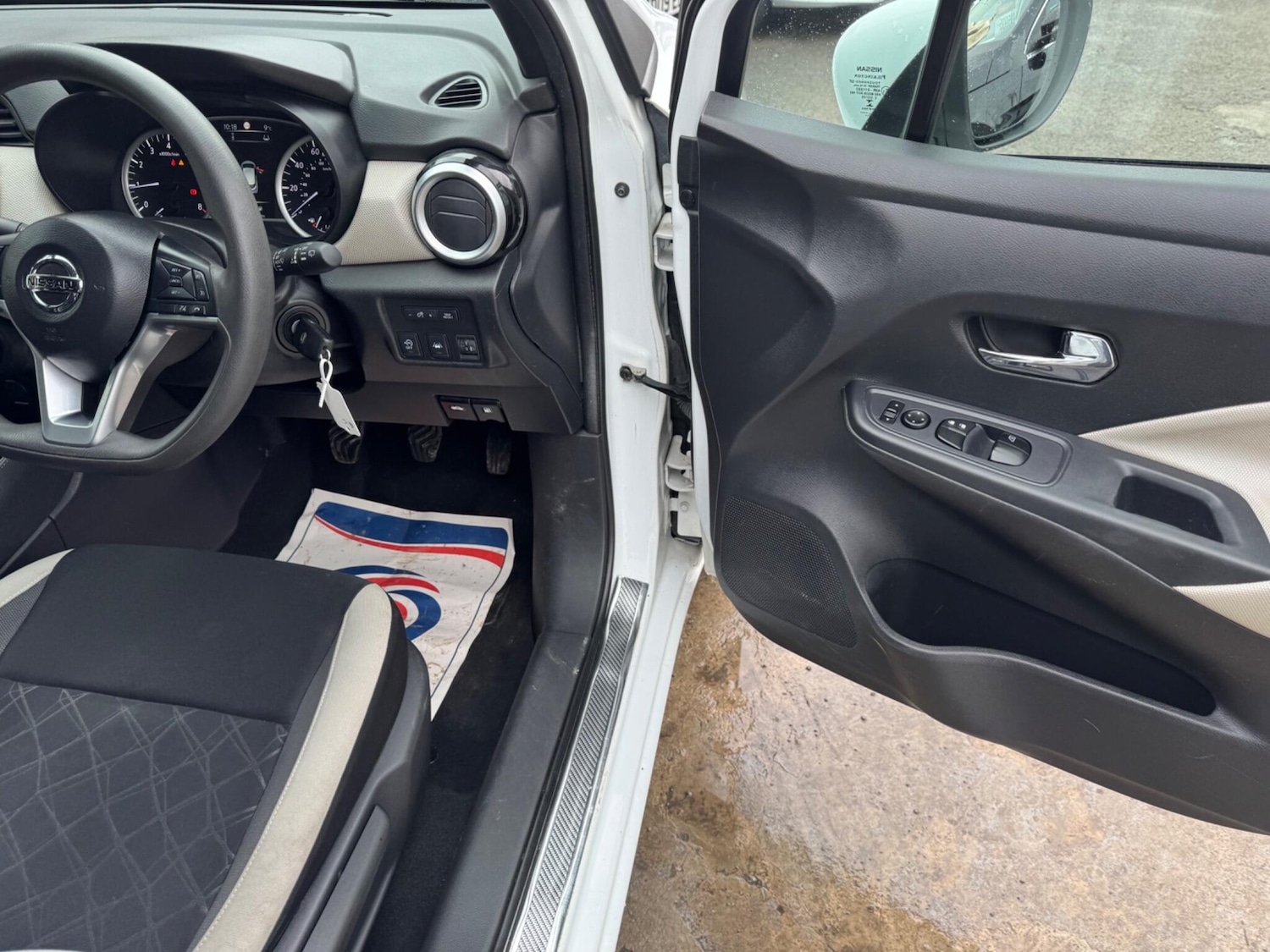 Used Nissan Micra 2017 for sale - 77705513: Photo 40