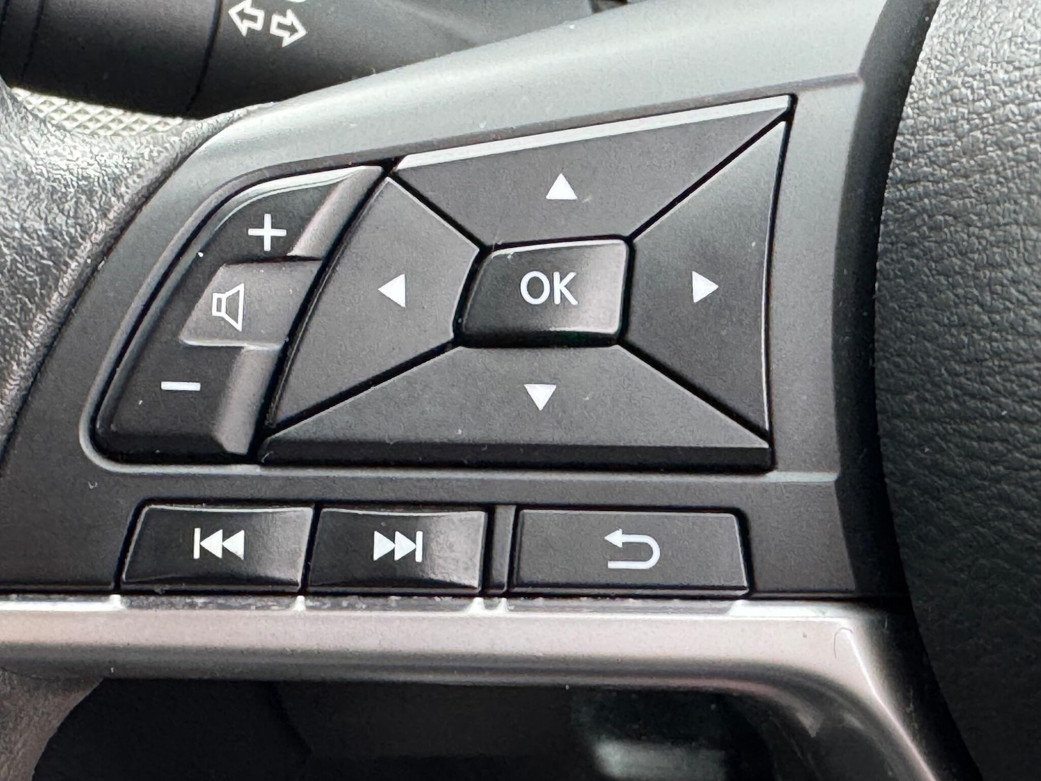 Used Nissan Micra 2017 for sale - 77705513: Photo 42