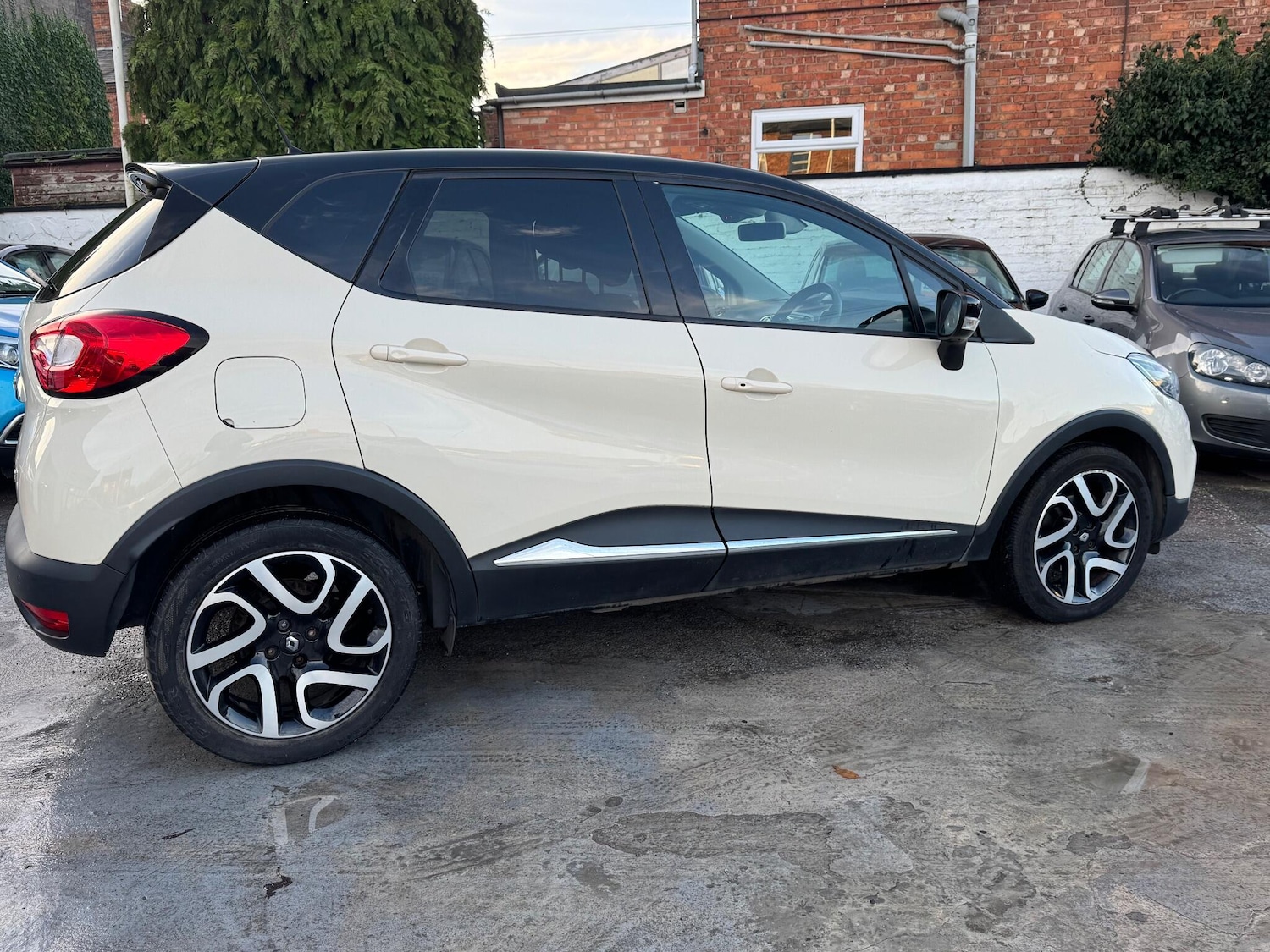 Used Renault Captur 2014 for sale - 77352015: Photo 10