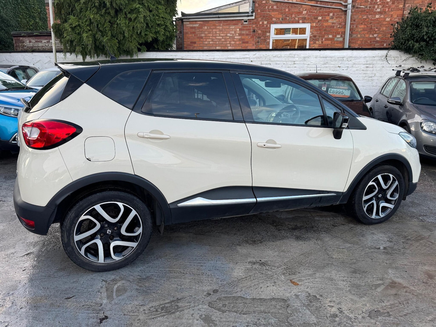 Used Renault Captur 2014 for sale - 77352015: Photo 11