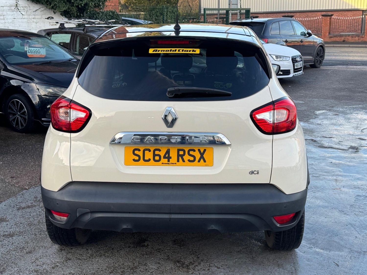 Used Renault Captur 2014 for sale - 77352015: Photo 16