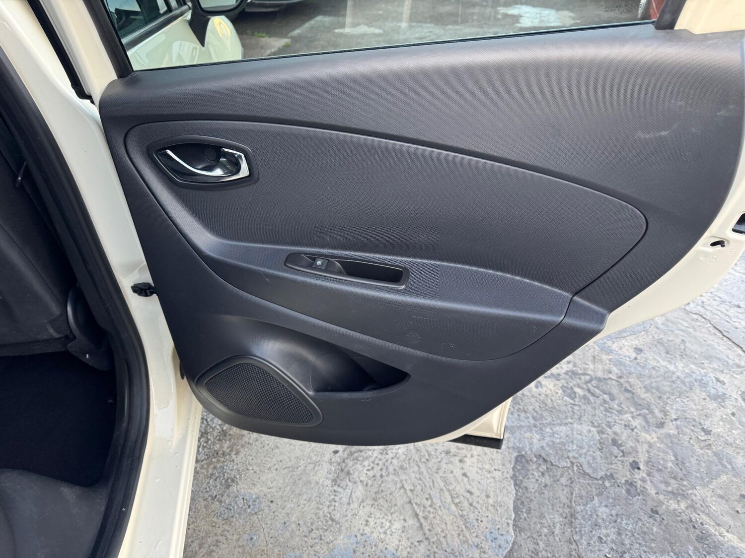 Used Renault Captur 2014 for sale - 77352015: Photo 33