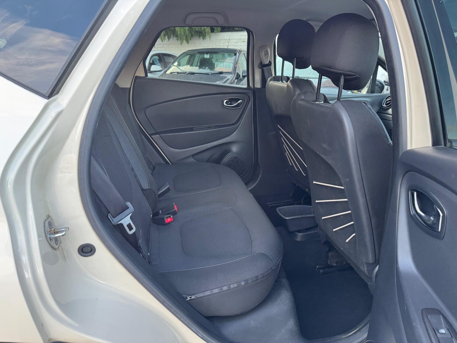 Used Renault Captur 2014 for sale - 77352015: Photo 35