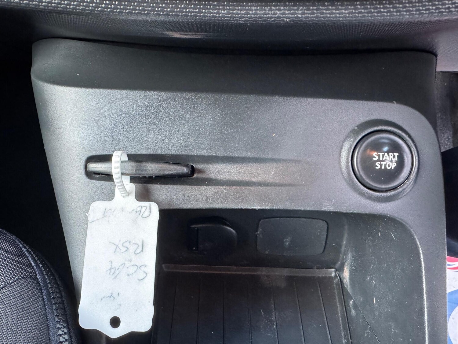 Used Renault Captur 2014 for sale - 77352015: Photo 44