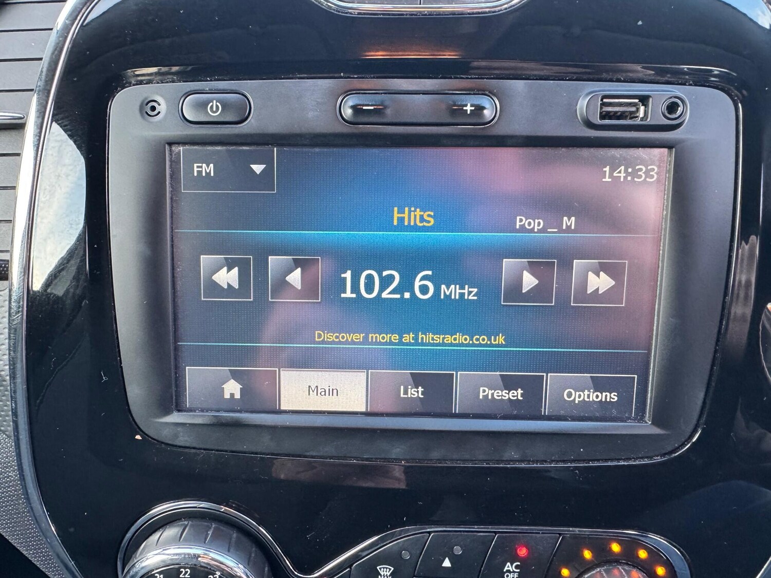 Used Renault Captur 2014 for sale - 77352015: Photo 46