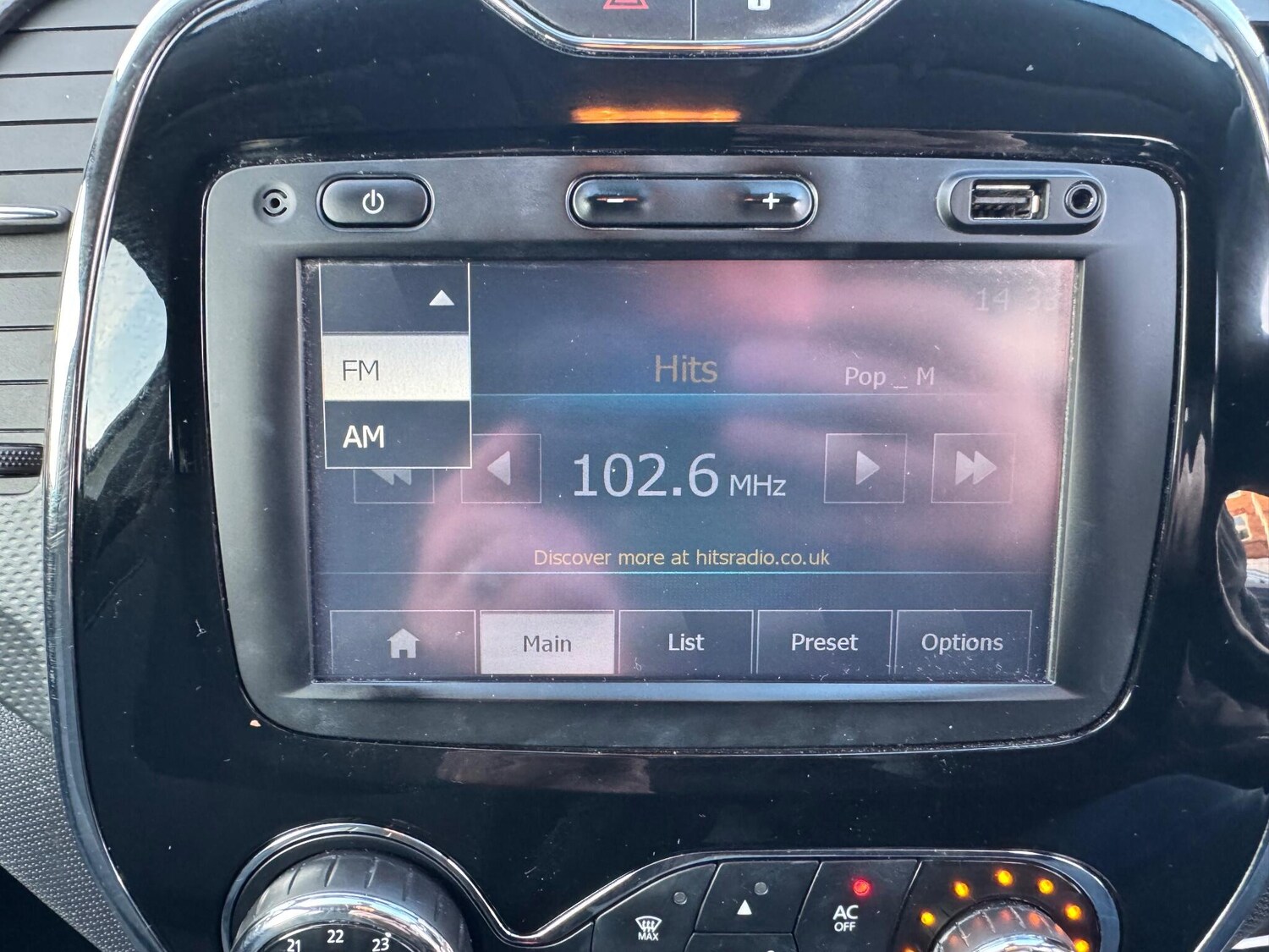 Used Renault Captur 2014 for sale - 77352015: Photo 47