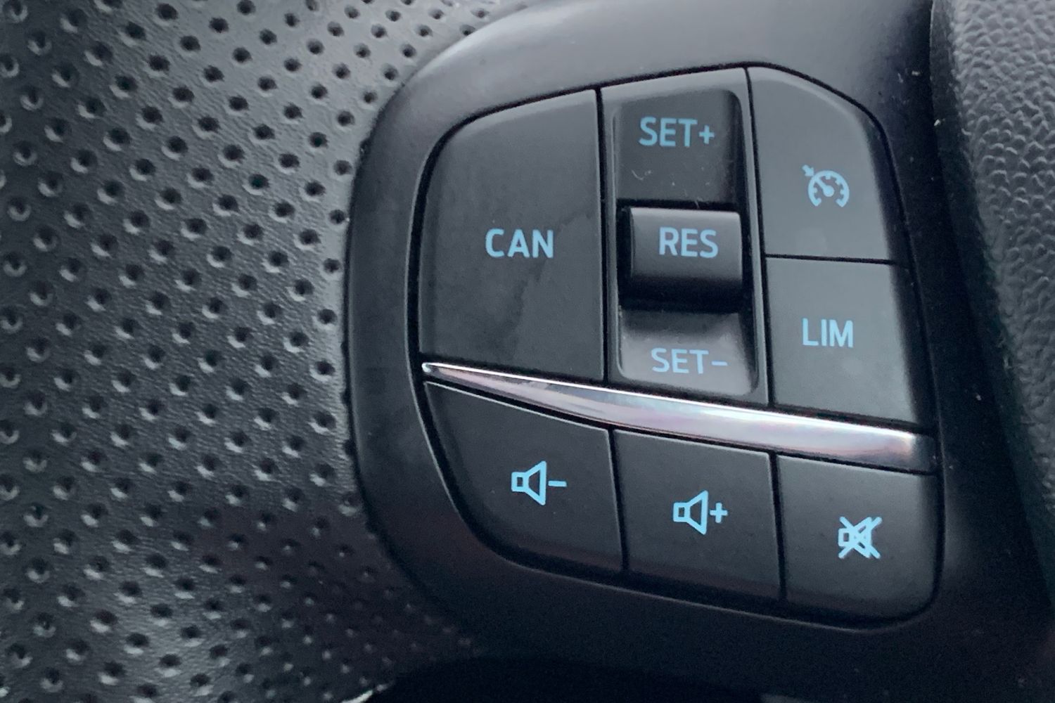 Used Ford Puma 2022 for sale - 77023905: Photo 37