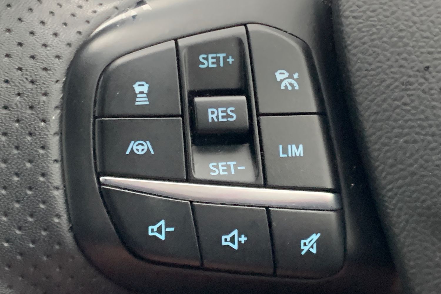 Used Ford Kuga 2023 for sale - 77460988: Photo 41