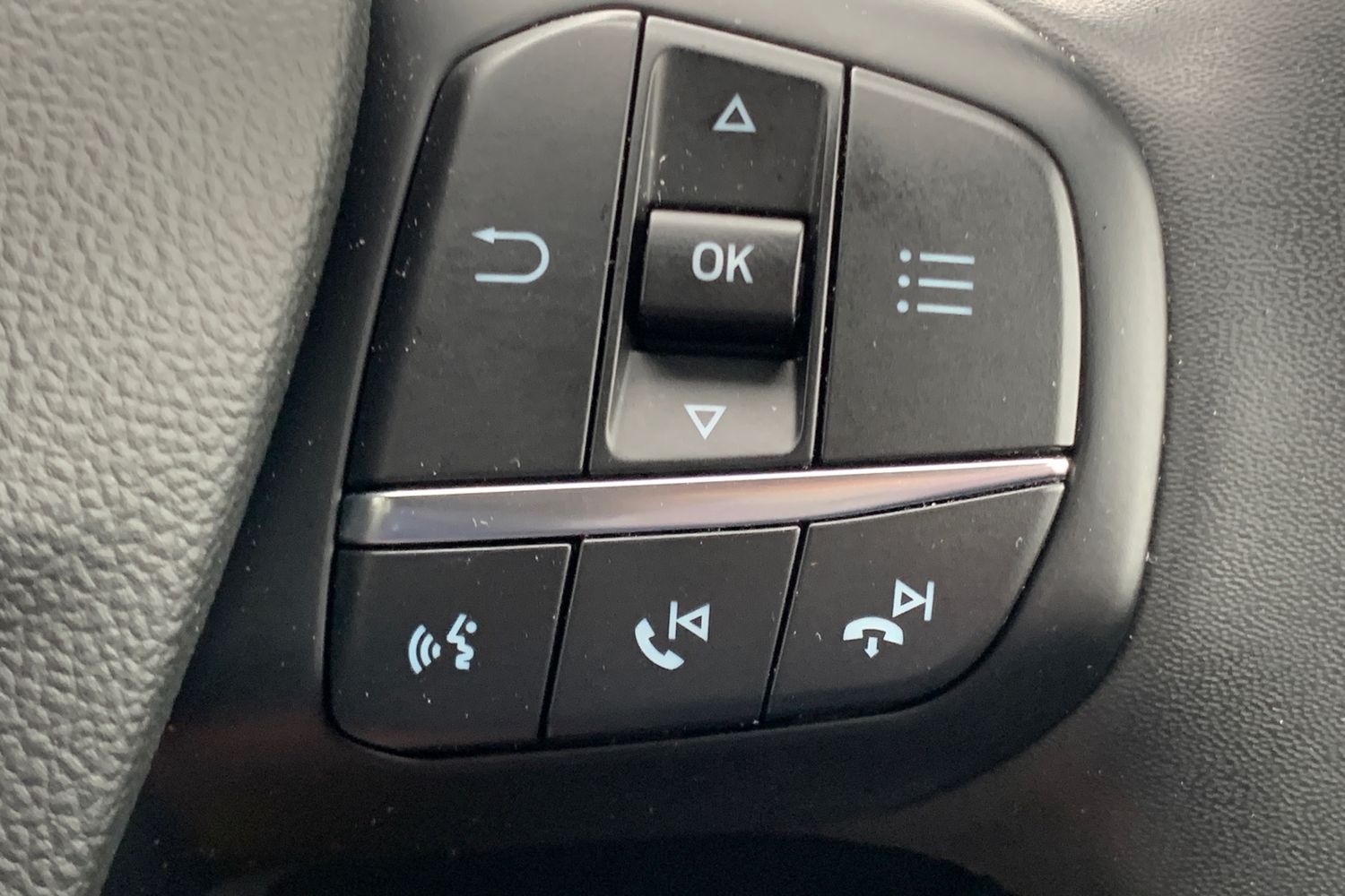 Used Ford Kuga 2023 for sale - 76275030: Photo 32