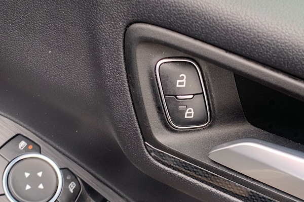 Used Ford Kuga 2022 for sale - 75035630: Photo 19