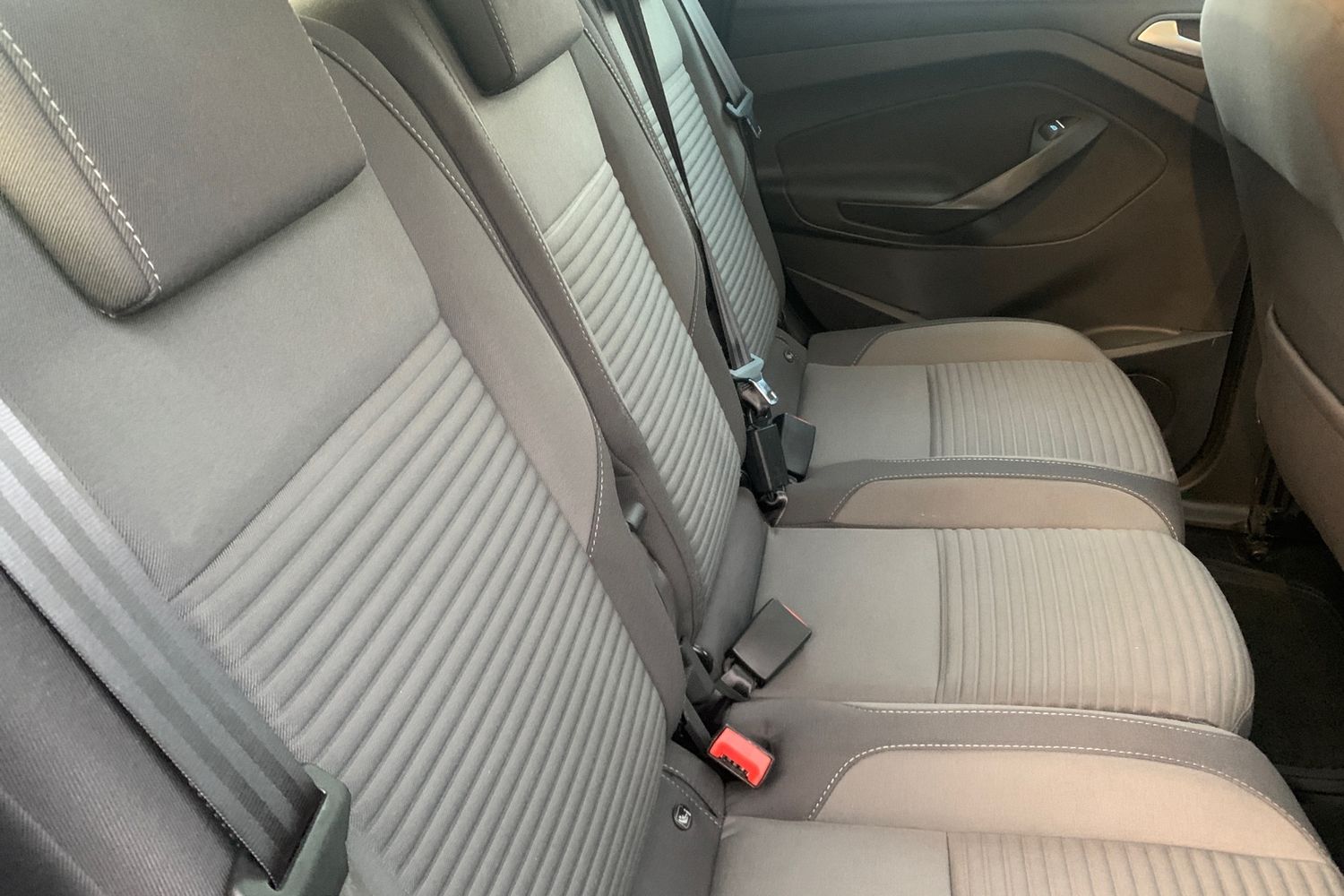 Used Ford C-Max 2015 for sale - 76403117: Photo 16