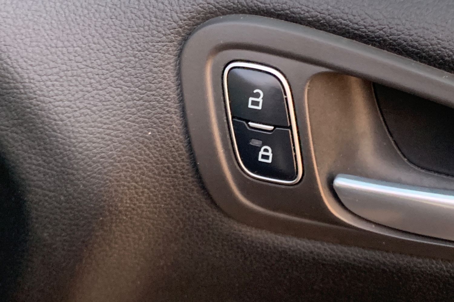 Used Ford C-Max 2015 for sale - 76403117: Photo 21