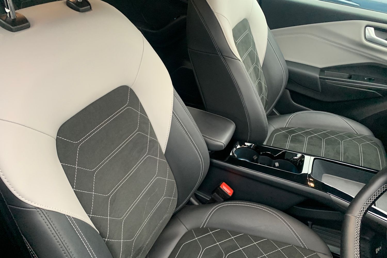 Used Ford Puma 2025 for sale - 77136902: Photo 34