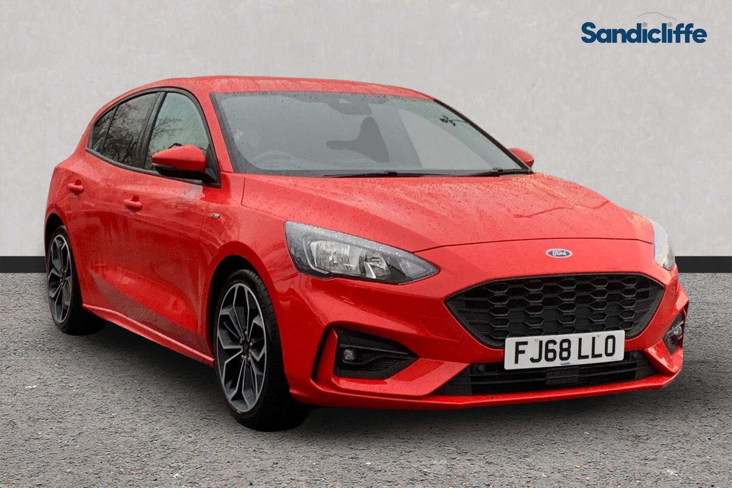 Used Ford Focus 2018 for sale - 76532115: Photo 1