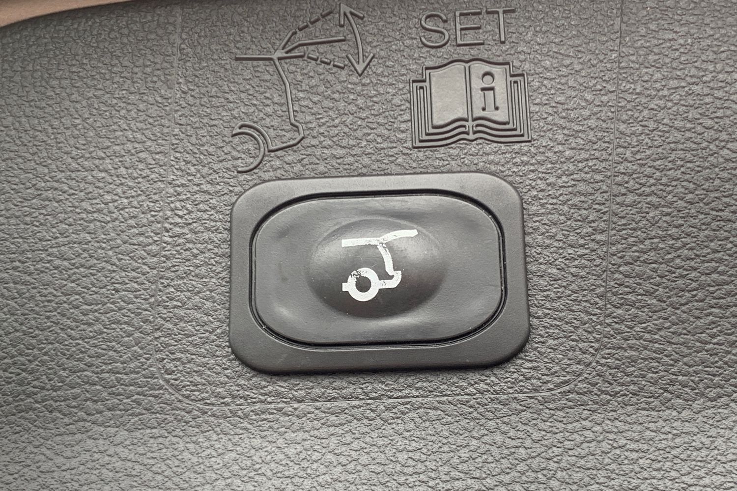 Used Ford Kuga 2018 for sale - 76477708: Photo 17