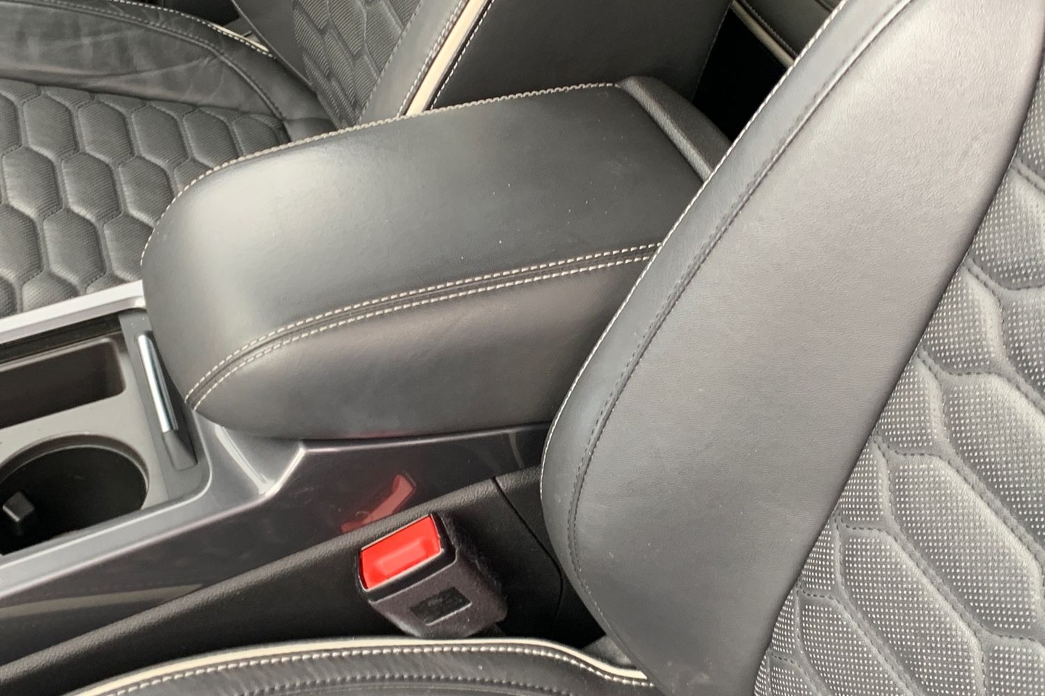 Used Ford Kuga 2018 for sale - 76477708: Photo 21