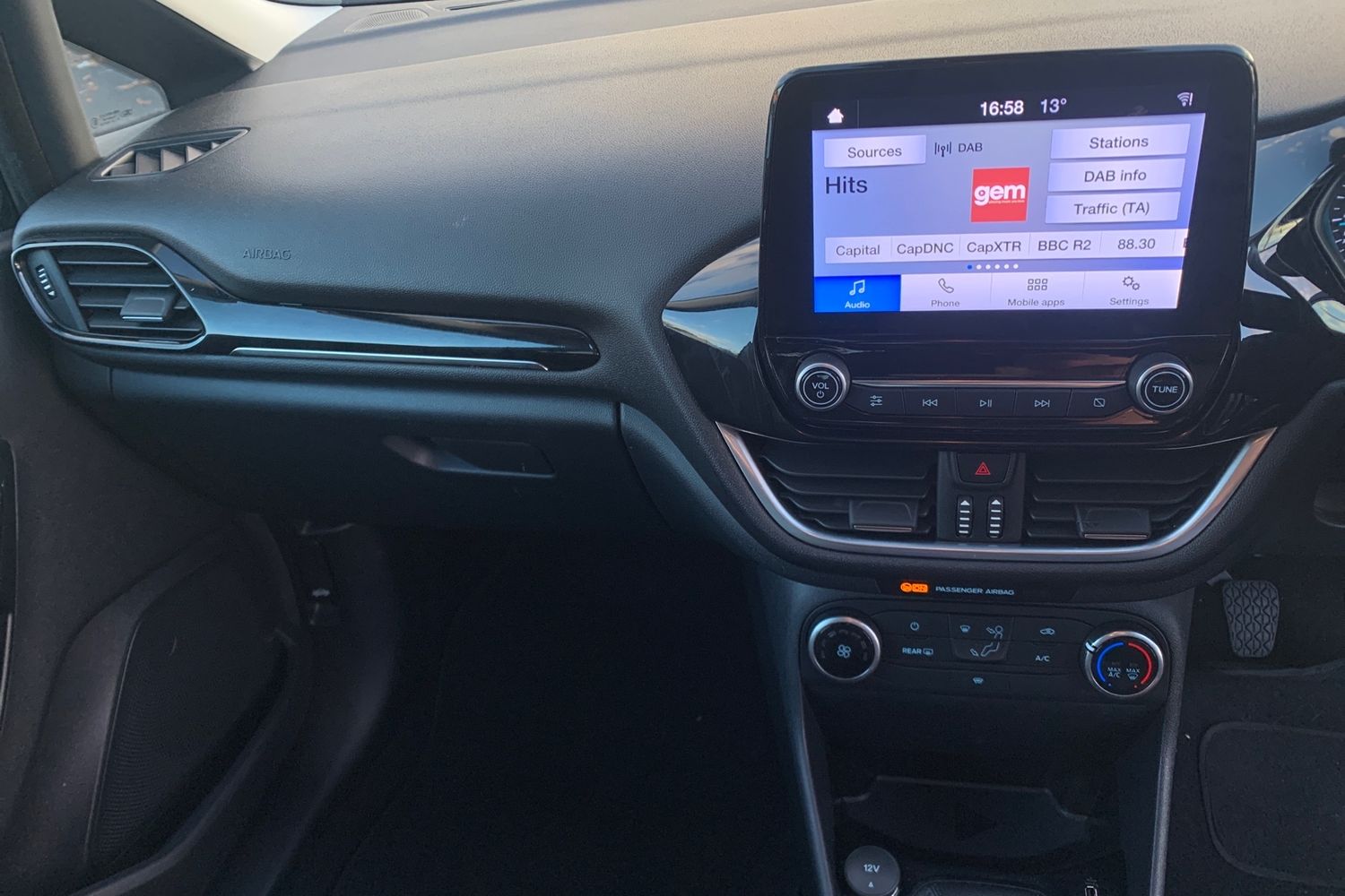 Used Ford Fiesta 2020 for sale - 76387121: Photo 26