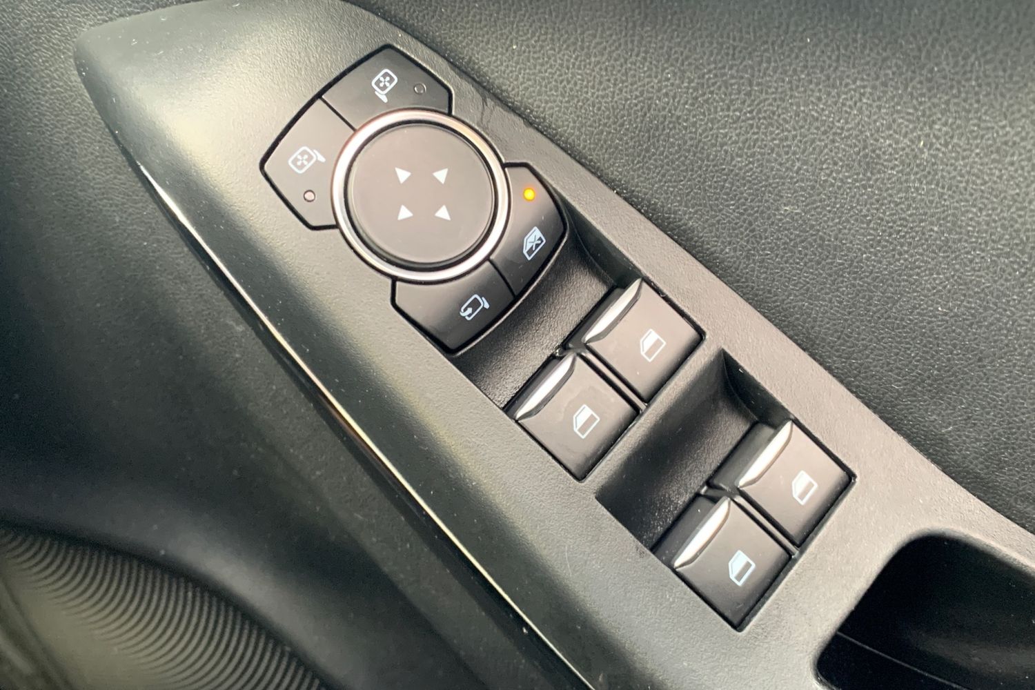 Used Ford Puma 2020 for sale - 76892979: Photo 32