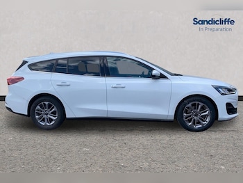 Used Ford Focus 2022 for sale - 78183111: Photo